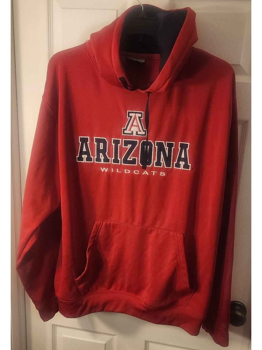 Arizona Wildcats Red Hoodie XXL Colosseum Athletics